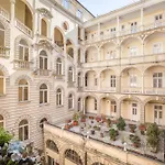 Dreher Palace III