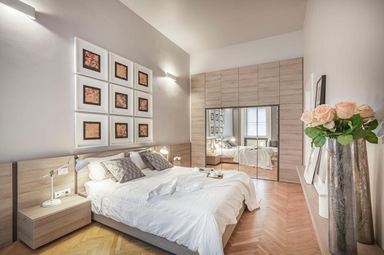 Apartment Dreher Palace Iii *